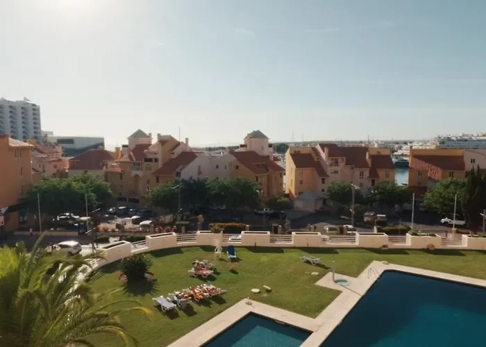 Apartment Marina Mar By Fhr Piscina, Parking Quarteira